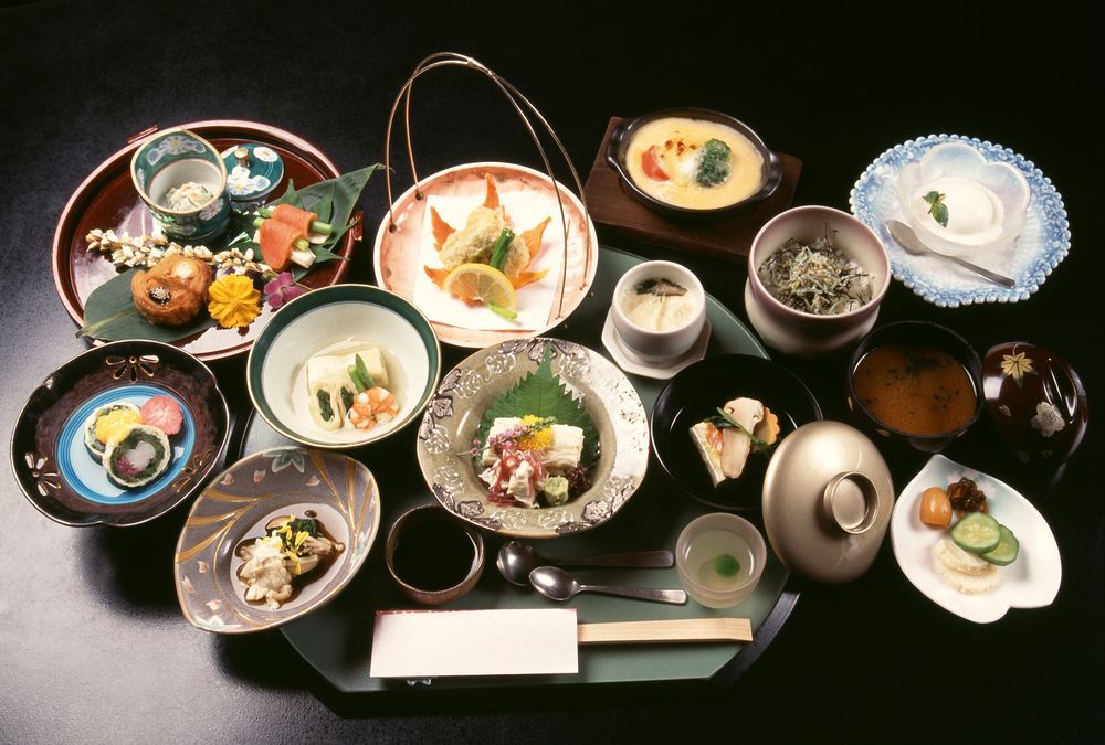 Kyo kaiseki có nguồn gốc từ trà đạo truyền thống Nhật Bản